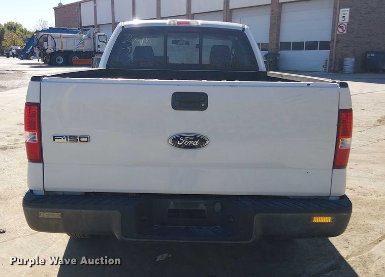 image for item ED4307 2005 Ford F150 pickup truck