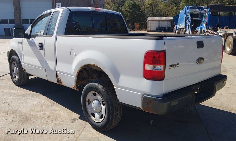 image for item ED4307 2005 Ford F150 pickup truck