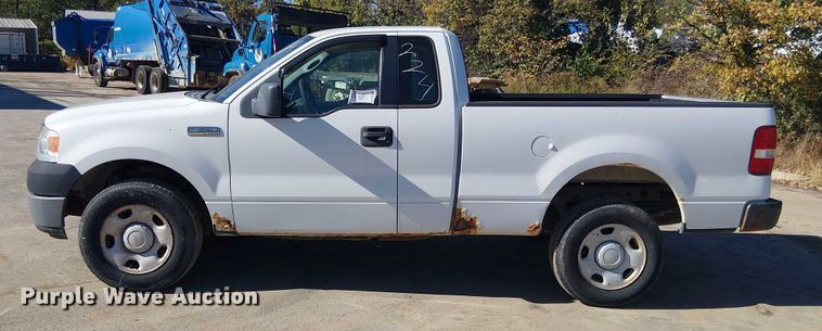 image for item ED4307 2005 Ford F150 pickup truck
