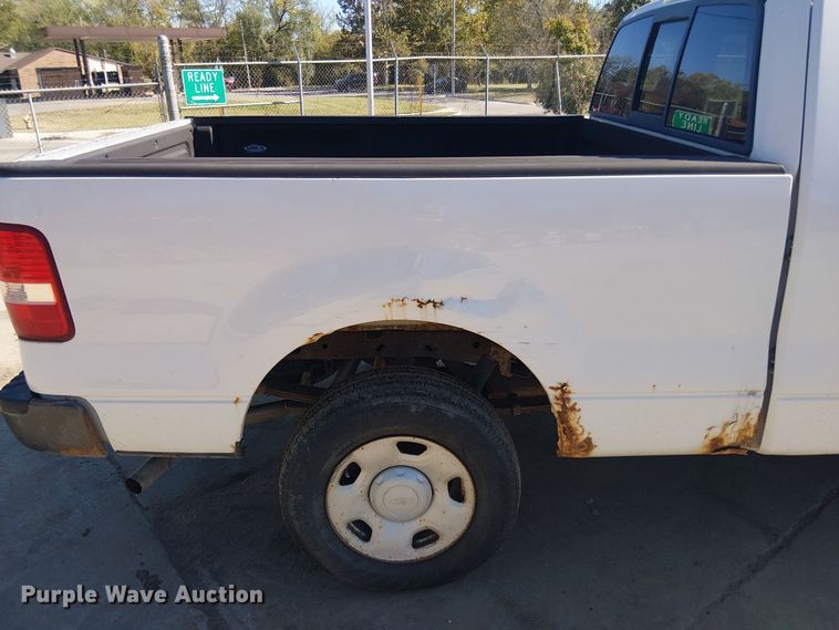 image for item ED4307 2005 Ford F150 pickup truck