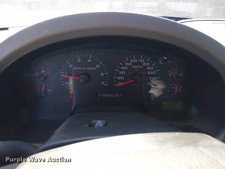 image for item ED4307 2005 Ford F150 pickup truck