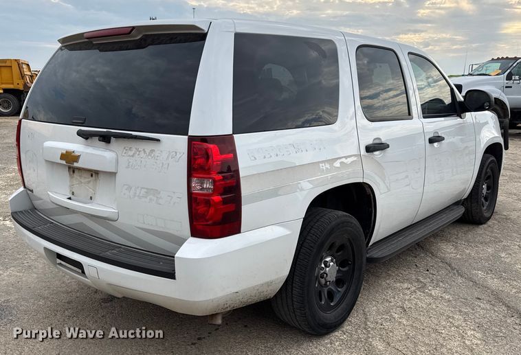image for item ED5824 2014 Chevrolet Tahoe Police SUV