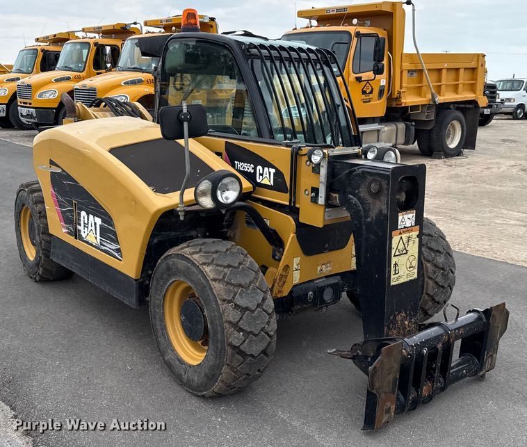 MANIPULADOR 2016 CATERPILLAR