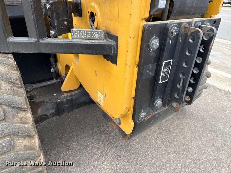 image for item ED5828 2016 Caterpillar TH255C telehandler