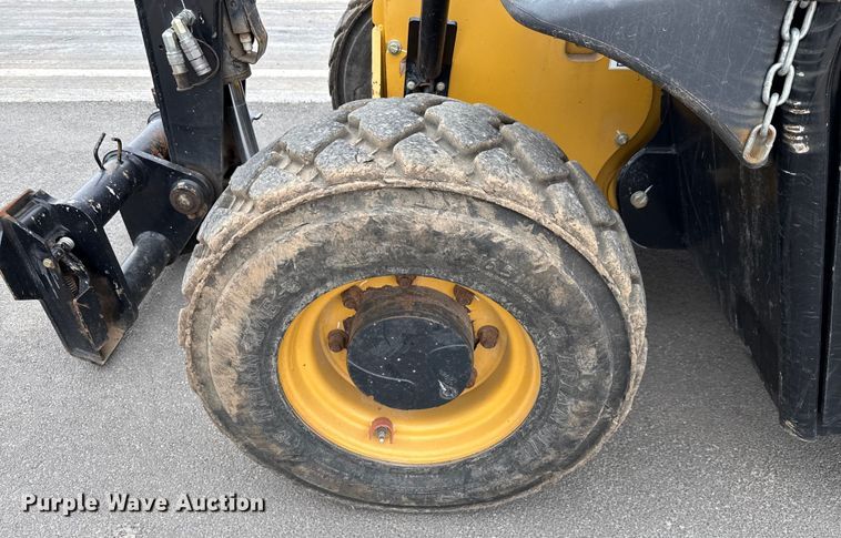 image for item ED5828 2016 Caterpillar TH255C telehandler