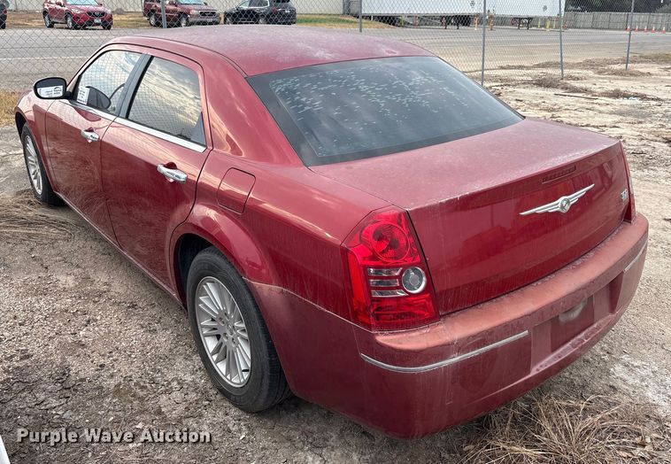 image for item ED5829 2010 Chrysler 300 