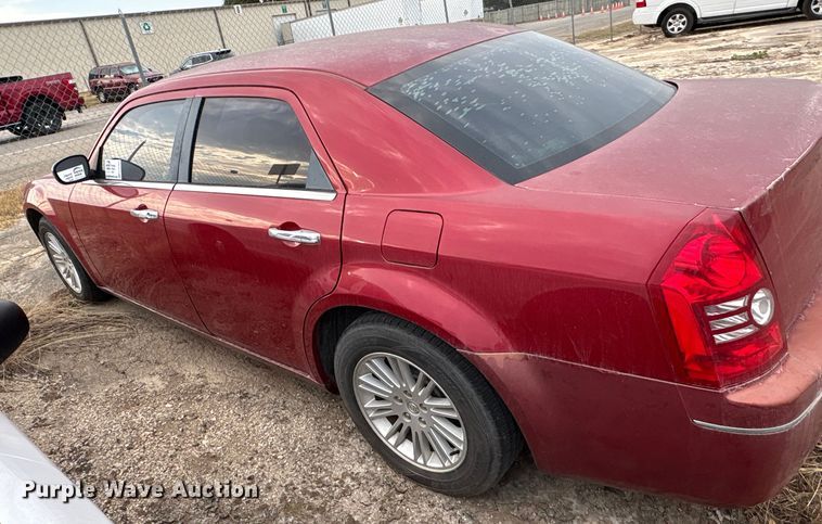 image for item ED5829 2010 Chrysler 300 
