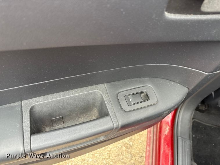 image for item ED5829 2010 Chrysler 300 