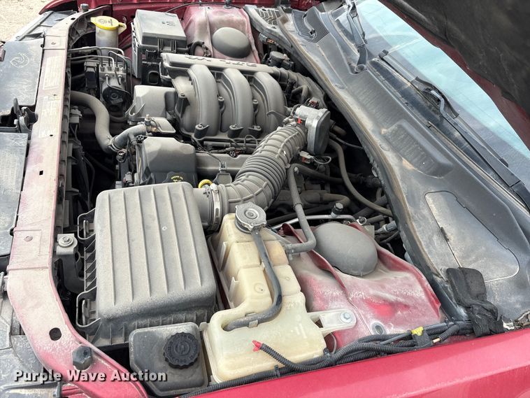 image for item ED5829 2010 Chrysler 300 