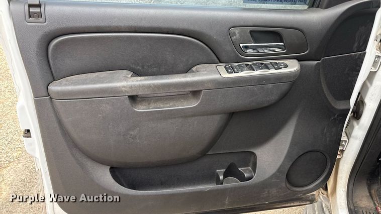 image for item ED5834 2013 Chevrolet Tahoe Police SUV