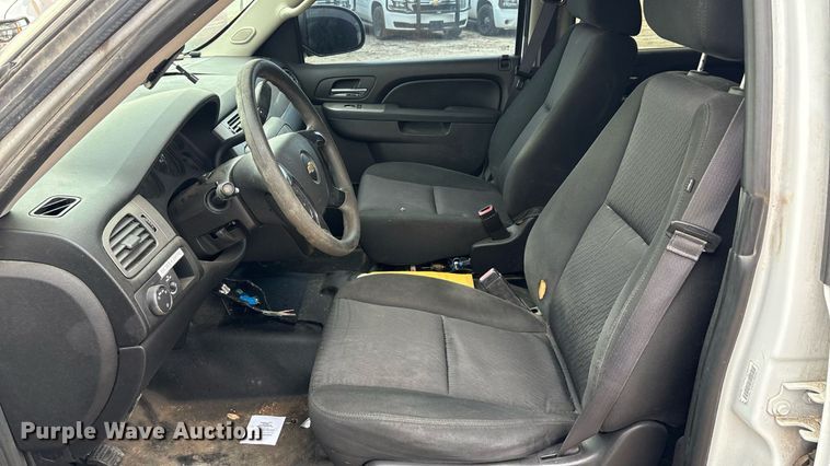 image for item ED5834 2013 Chevrolet Tahoe Police SUV