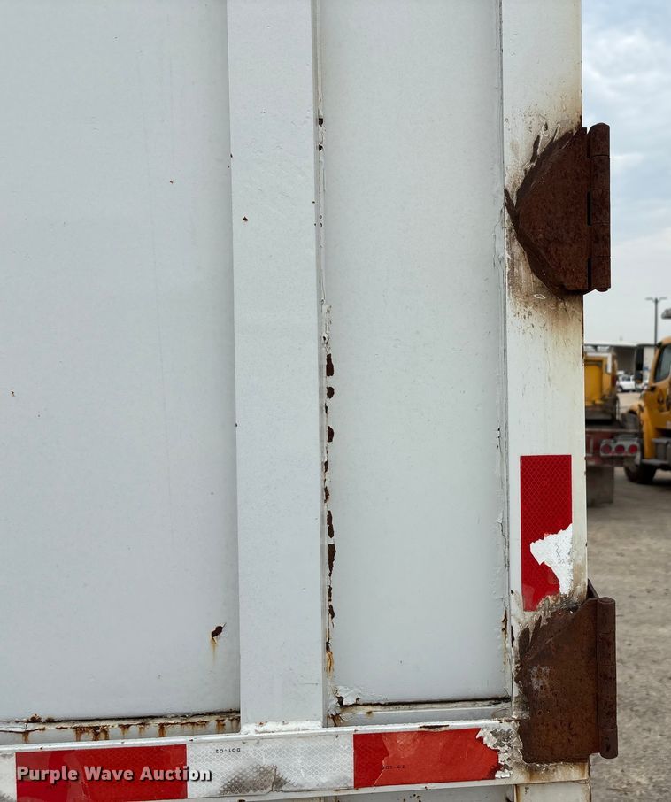 image for item ED5835 2004 Ford F750 dump truck