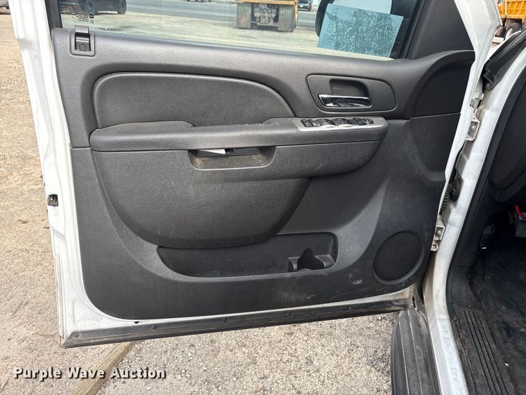 image for item ED5837 2014 Chevrolet Tahoe Police SUV