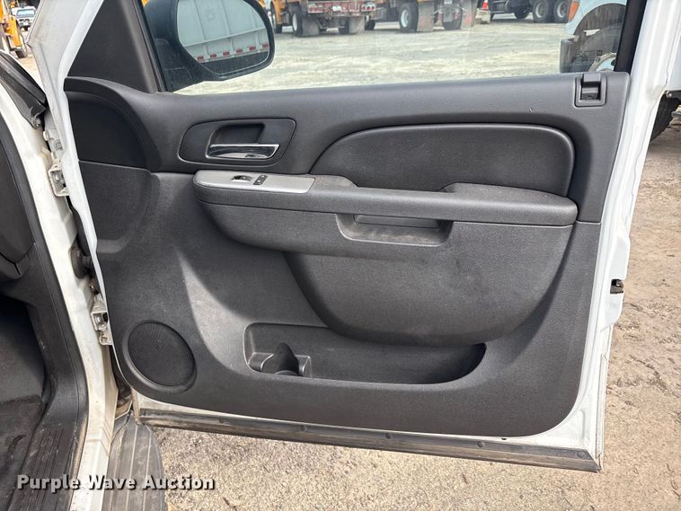 image for item ED5837 2014 Chevrolet Tahoe Police SUV