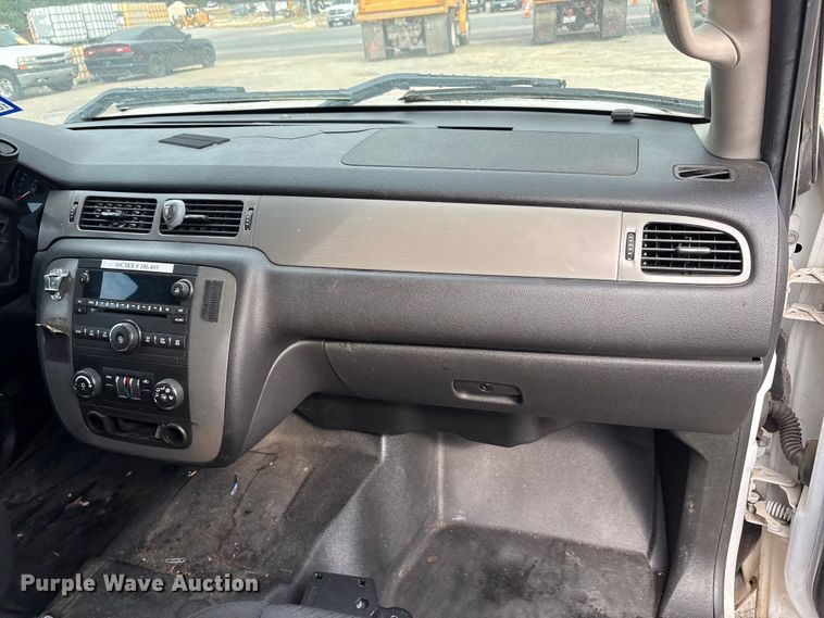 image for item ED5837 2014 Chevrolet Tahoe Police SUV