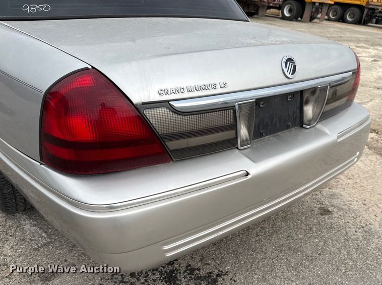 image for item ED5839 2009 Mercury Grand Marquis LS 