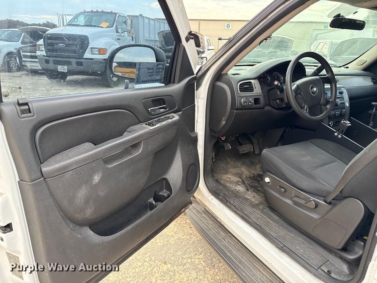 image for item ED5844 2013 Chevrolet Tahoe Police SUV