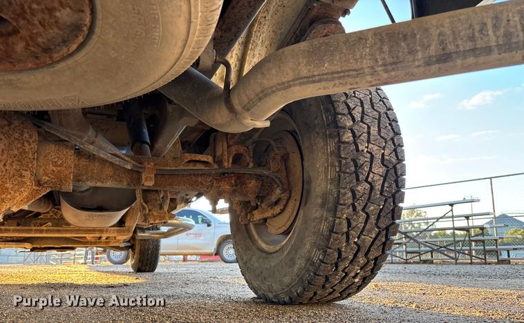 image for item EE4065 2006 GMC Sierra 2500HD pickup truck