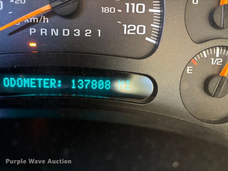 image for item EE4065 2006 GMC Sierra 2500HD pickup truck