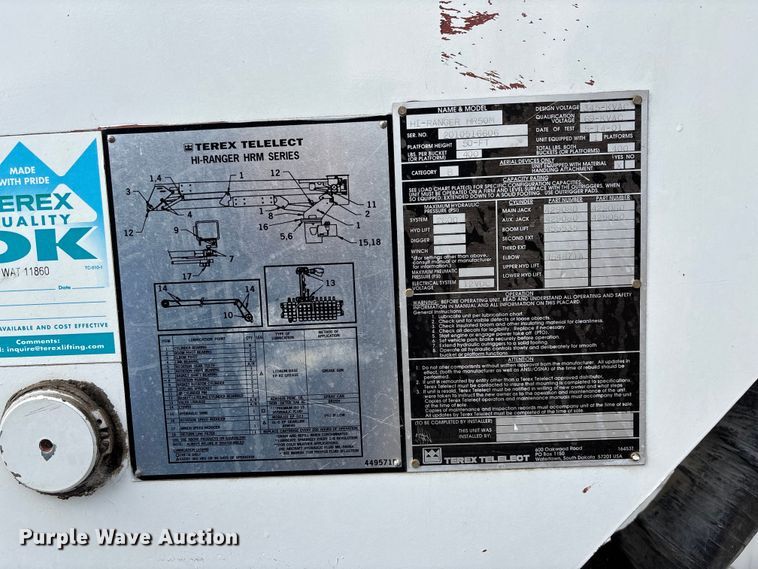 image for item EE4067 2001 Freightliner FL70 bucket truck