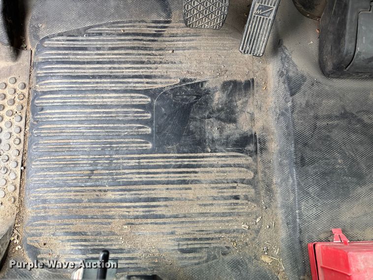 image for item EE4067 2001 Freightliner FL70 bucket truck