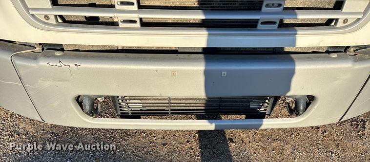 image for item EE4068 2003 Freightliner M2 digger derrick truck