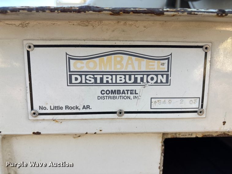 image for item EE4068 2003 Freightliner M2 digger derrick truck