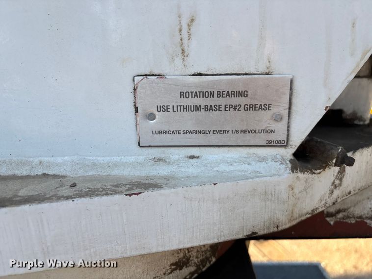 image for item EE4068 2003 Freightliner M2 digger derrick truck