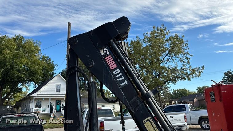 image for item EE4069 1999 Ford F550 Super Duty flatbed truck