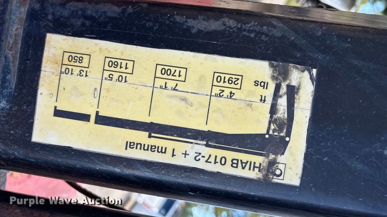 image for item EE4069 1999 Ford F550 Super Duty flatbed truck