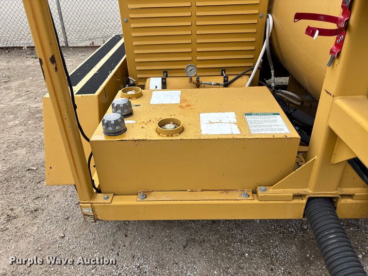 image for item EE4071 Rosco RA-200 melter applicator