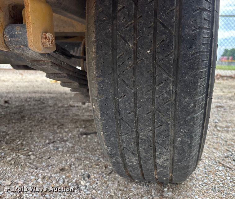 image for item EE4071 Rosco RA-200 melter applicator