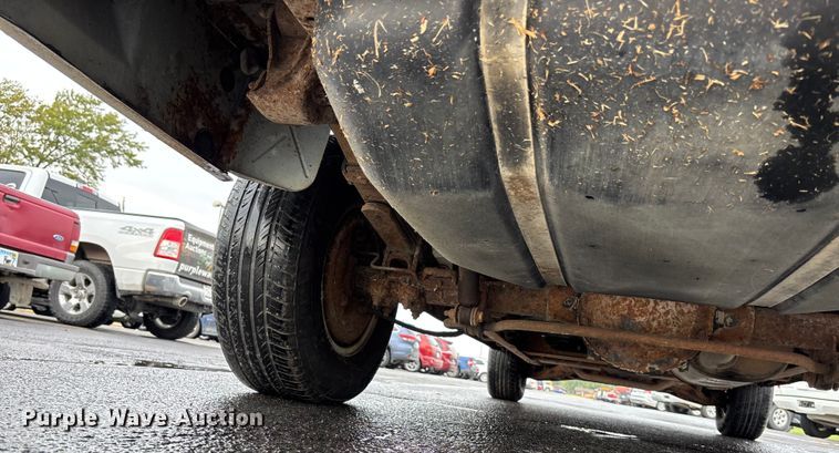 image for item EE4113 1999 Chevrolet Suburban C1500 SUV