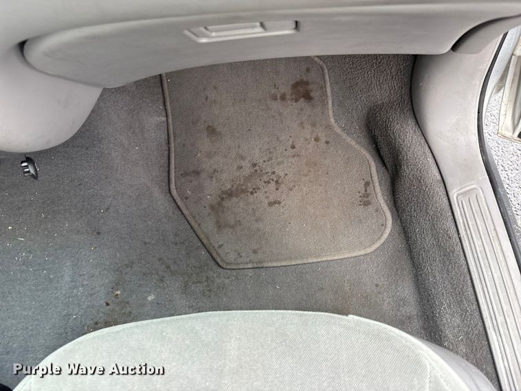 image for item EE4115 2006 Ford Taurus 