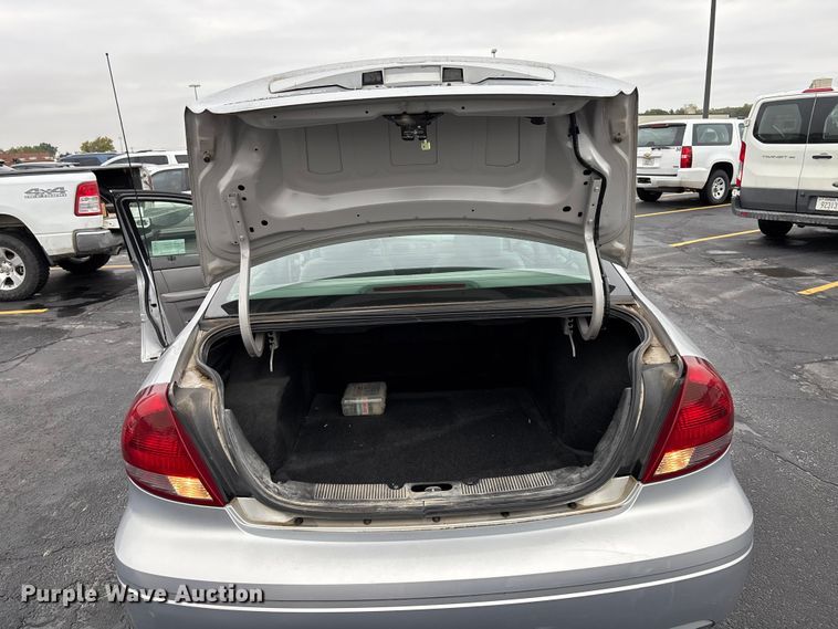 image for item EE4115 2006 Ford Taurus 