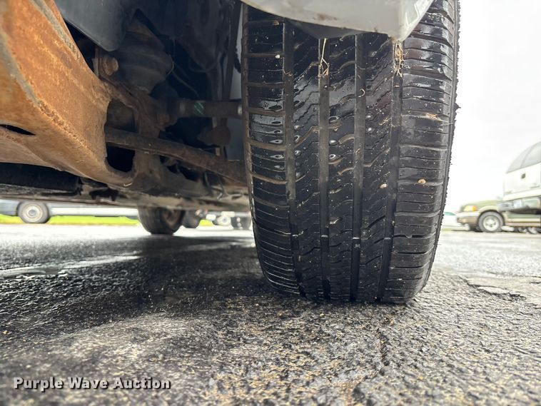 image for item EE4115 2006 Ford Taurus 