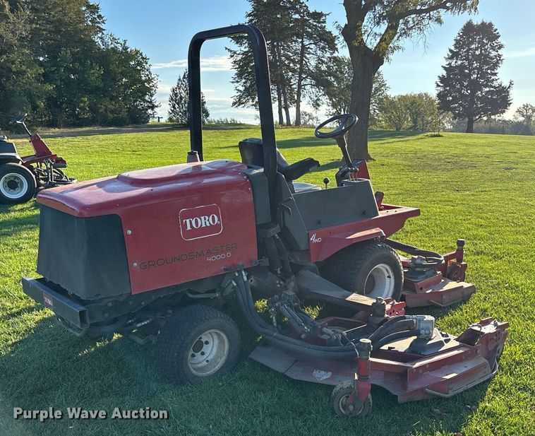image for item EE4159 Toro 4000D GroundsMaster  lawn mower