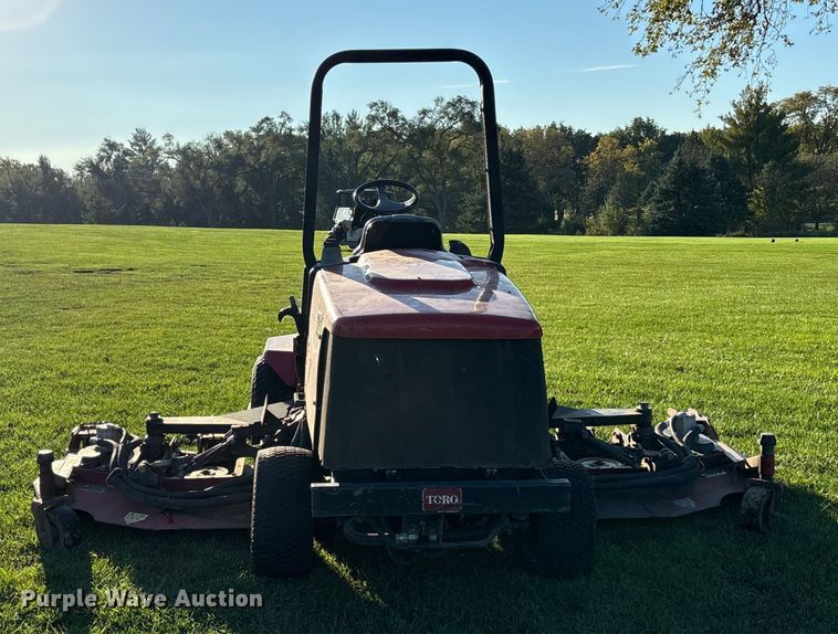 image for item EE4159 Toro 4000D GroundsMaster  lawn mower