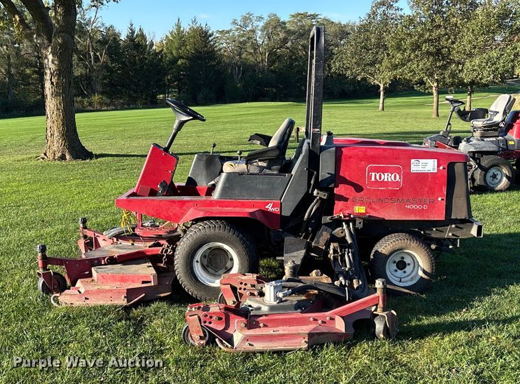 image for item EE4159 Toro 4000D GroundsMaster  lawn mower