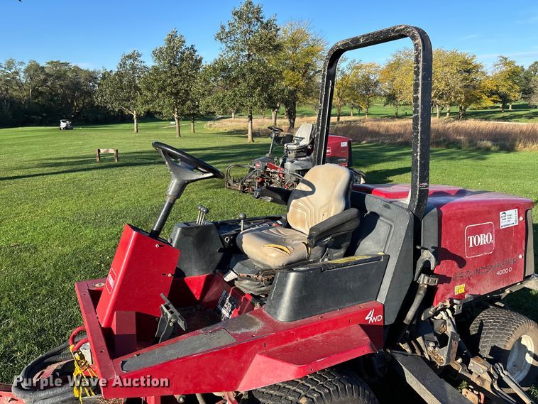 image for item EE4159 Toro 4000D GroundsMaster  lawn mower