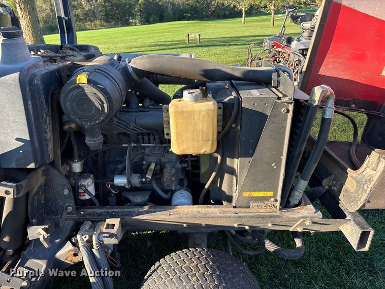 image for item EE4159 Toro 4000D GroundsMaster  lawn mower