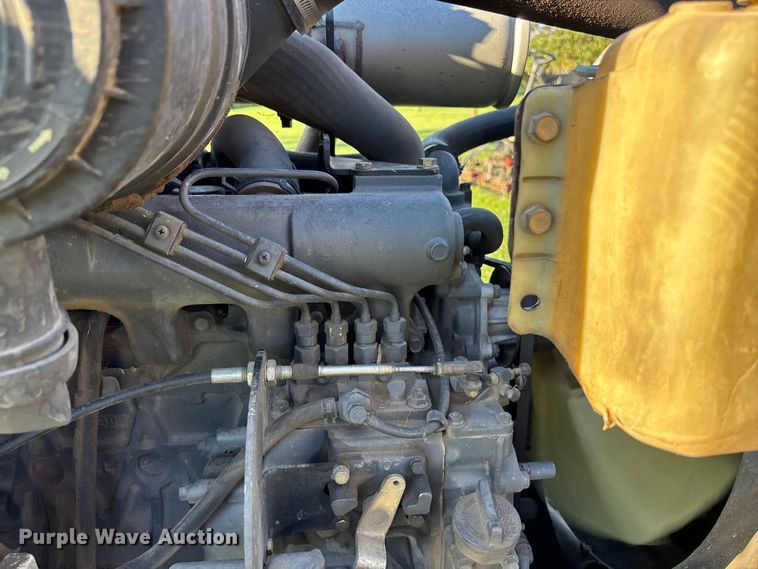 image for item EE4159 Toro 4000D GroundsMaster  lawn mower