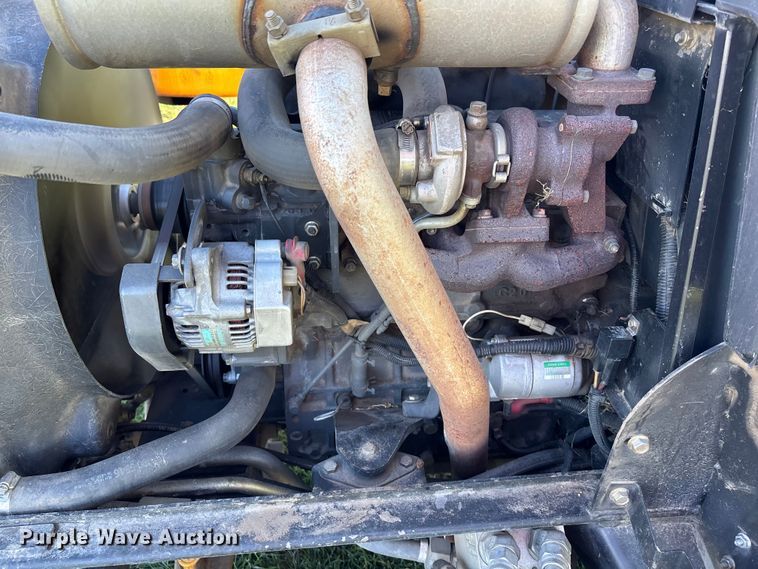 image for item EE4159 Toro 4000D GroundsMaster  lawn mower