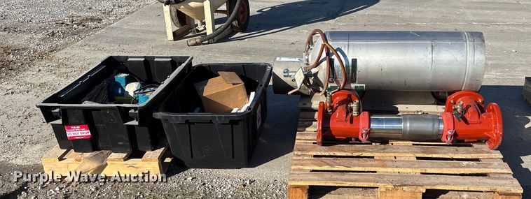 image for item EE4165 Tools