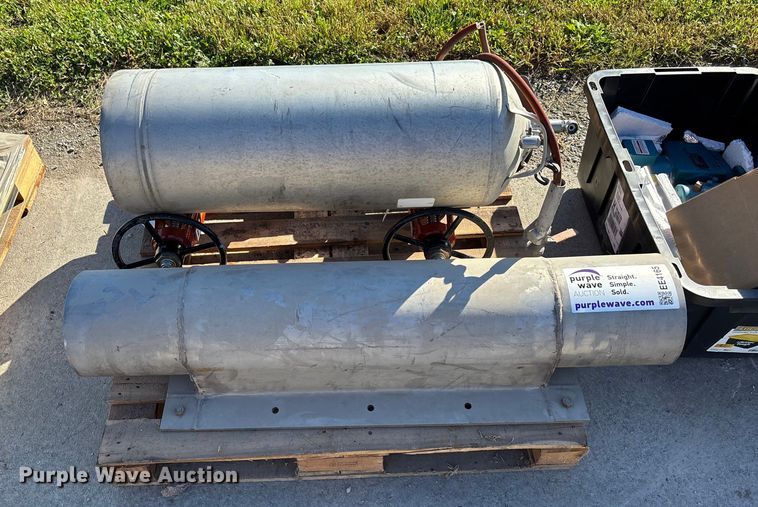 image for item EE4165 Tools