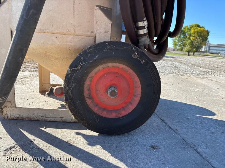 image for item EE4167 1988 Schmidt MFG Inc. sand blaster