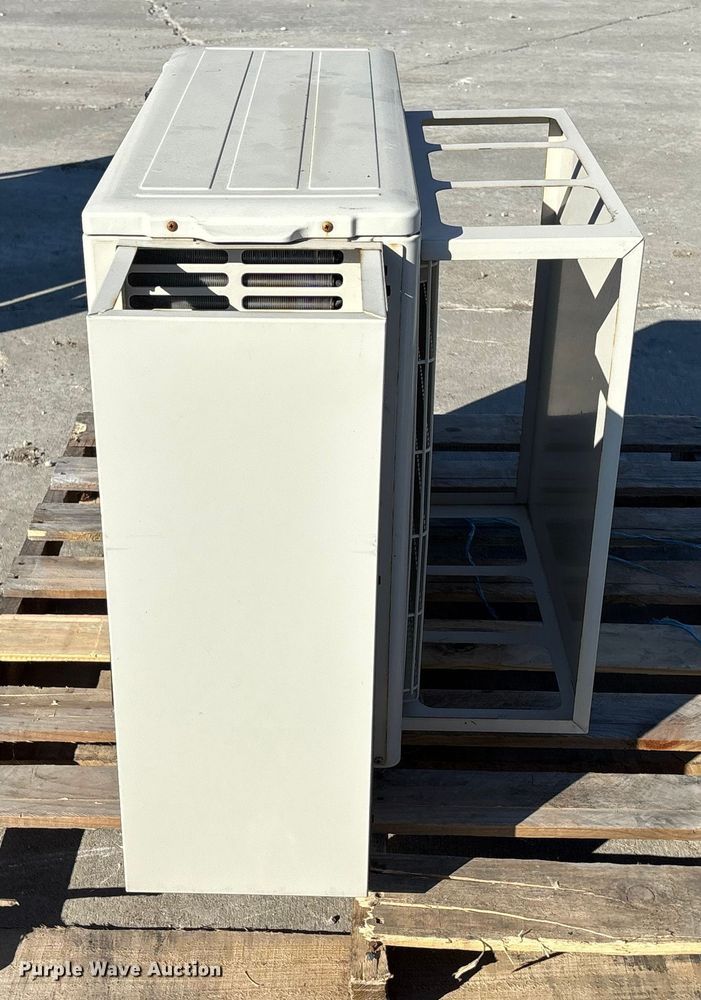 image for item EE4168 Mitsubishi electric PUY–A18NKA7 AC unit