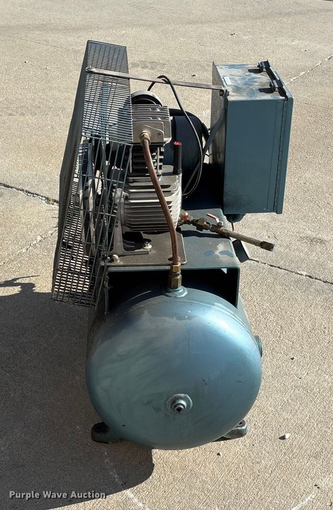 image for item EE4169 Tools