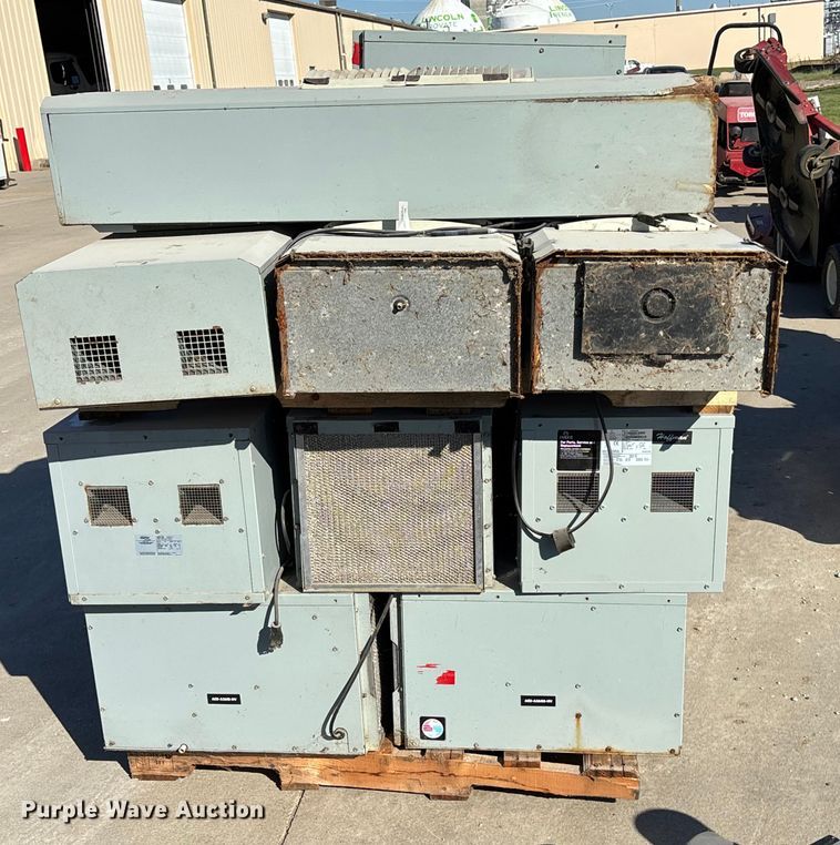 image for item EE4172 (15) air conditioning units