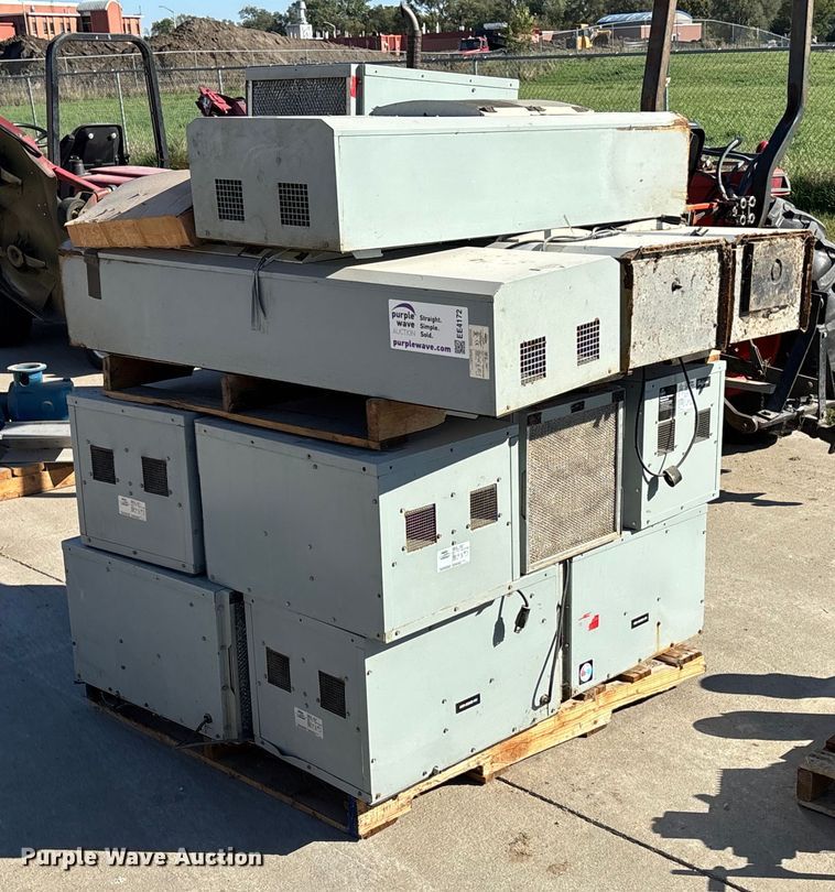 image for item EE4172 (15) air conditioning units